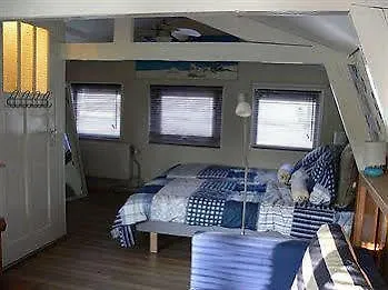 Bed & Breakfast Inndeberm Capelle aan den IJssel